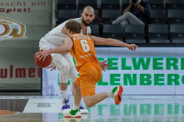 并迅速在国 并迅速在国